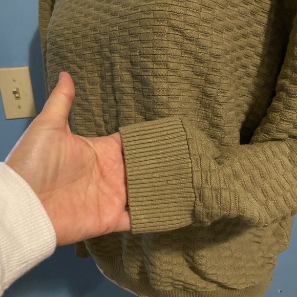 Olive Green, Textured, Casual Hoodie - Picture 5 of 7